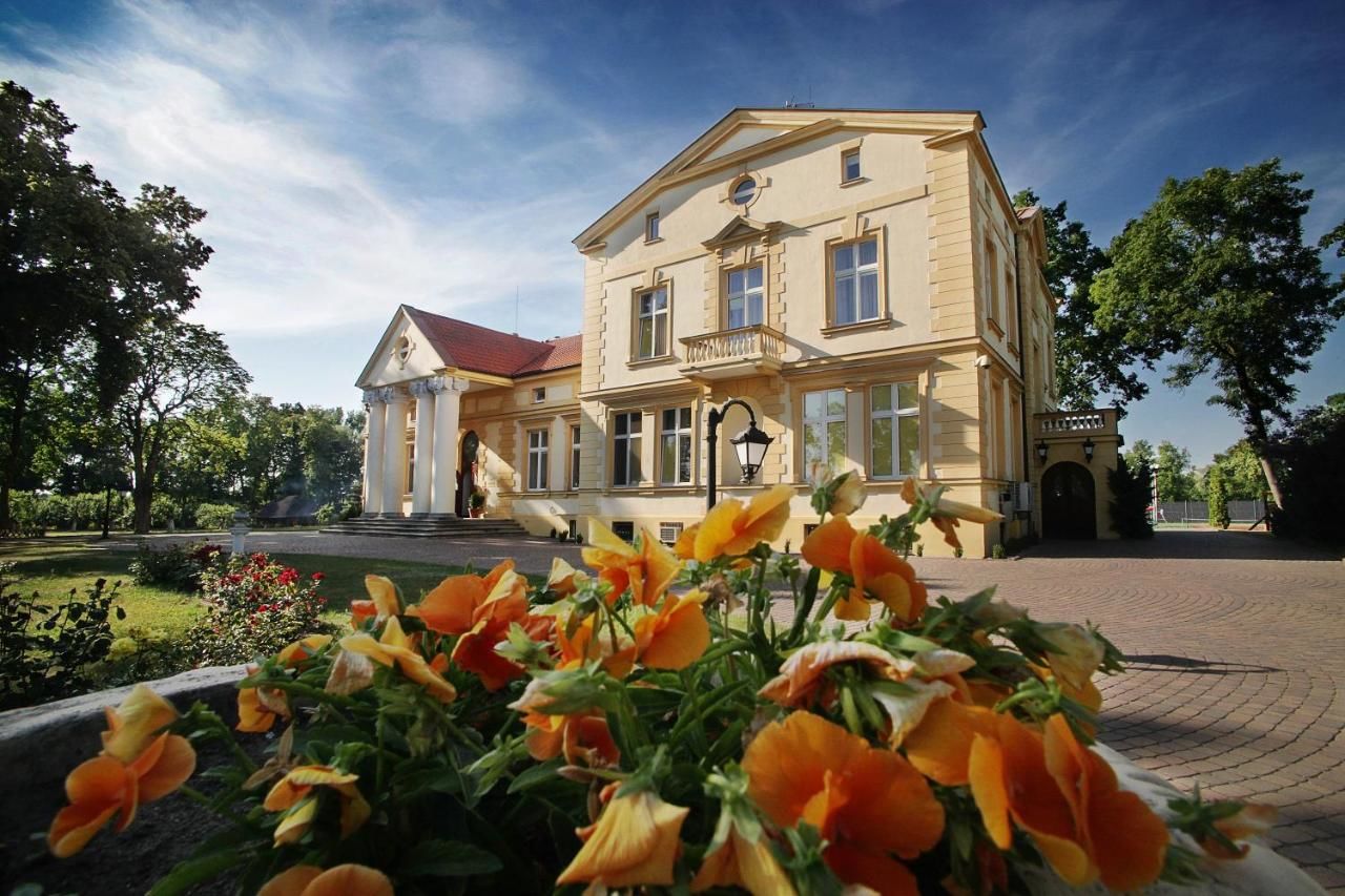 Отель Pałac Piorunów & Spa Квятковице